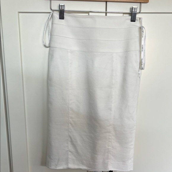 bebe Classic White Pencil Skirt - Picture 5 of 6
